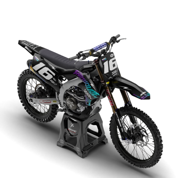 YAMAHA FAST BLACK - immagine 2